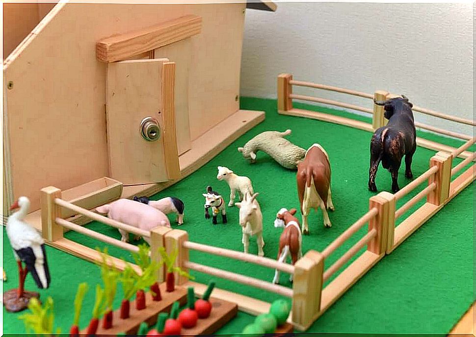 toys in the shape of farm animals